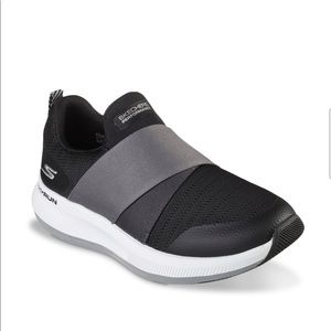 Sketchers GOrun Pulse sneakers